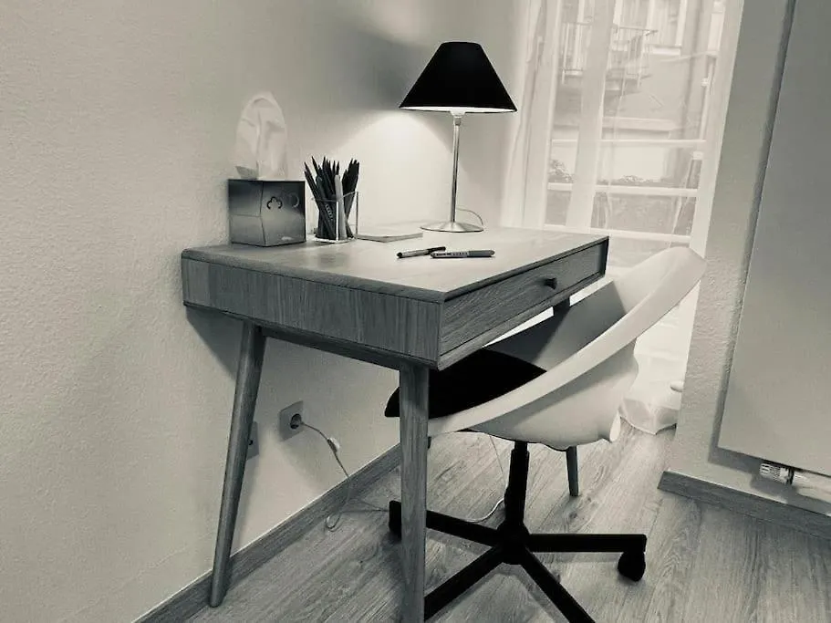 New 2 Bedrooms In Luxembourg Center-9B